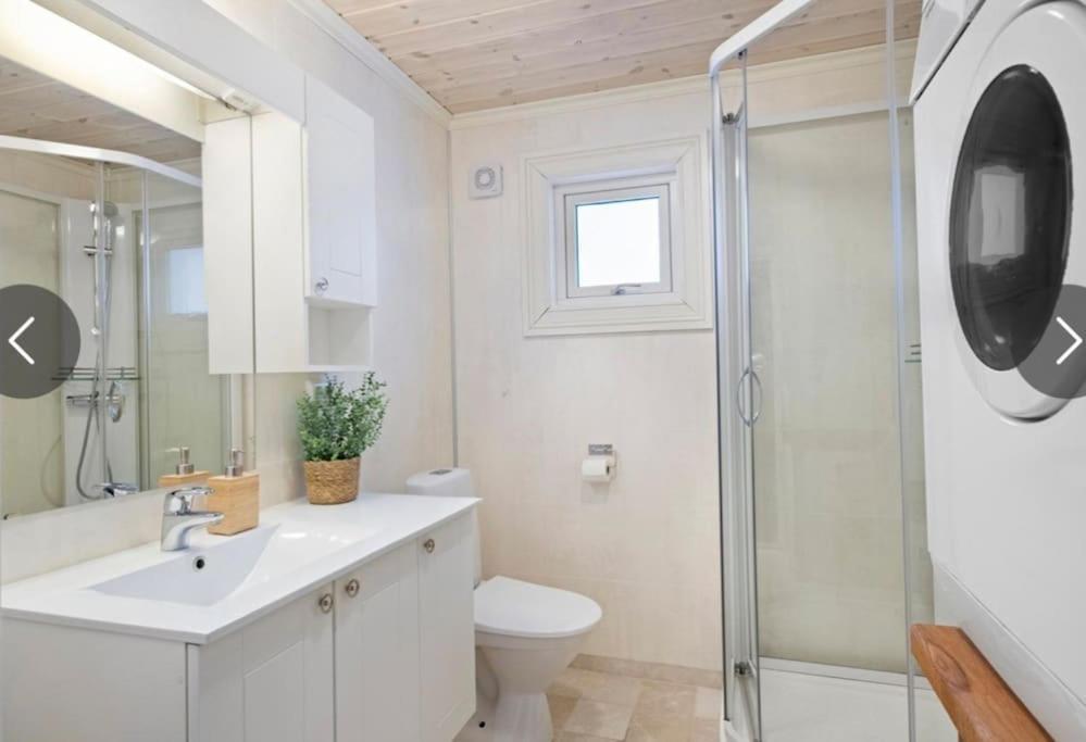 Lovise Mountain Apartment Stranda  Buitenkant foto