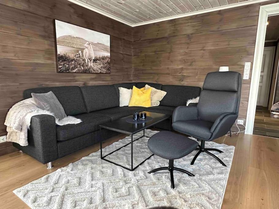 Lovise Mountain Apartment Stranda  Buitenkant foto