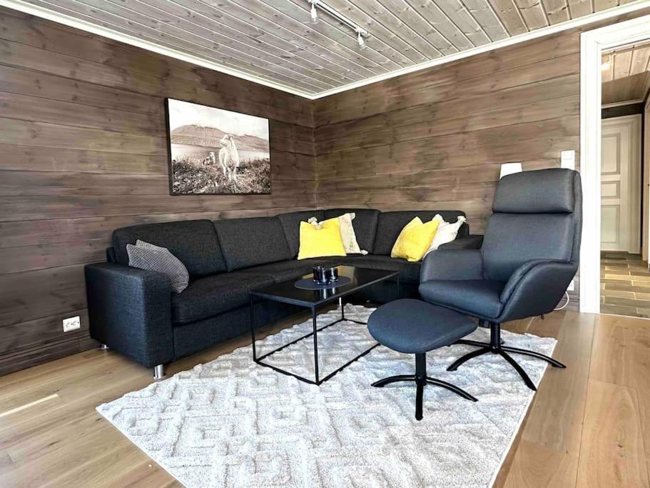 Lovise Mountain Apartment Stranda  Buitenkant foto